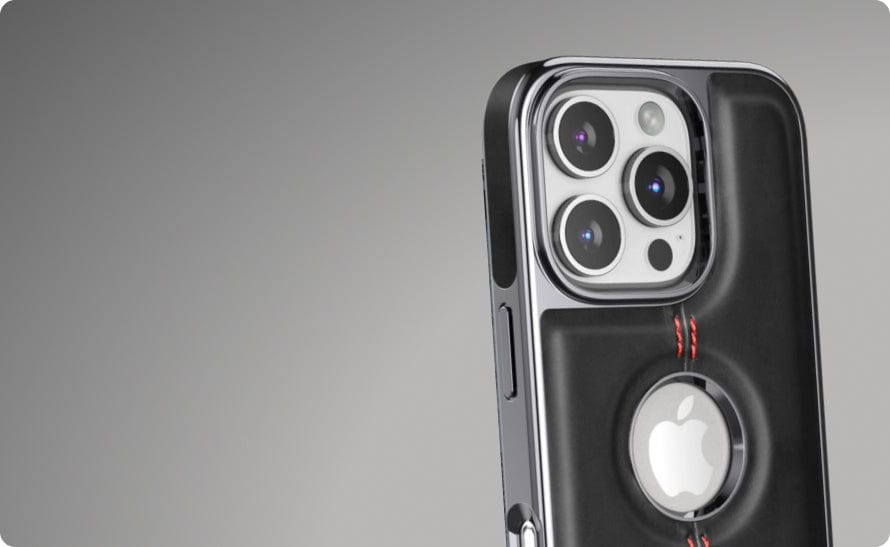 iPhone<br>Chrome Case